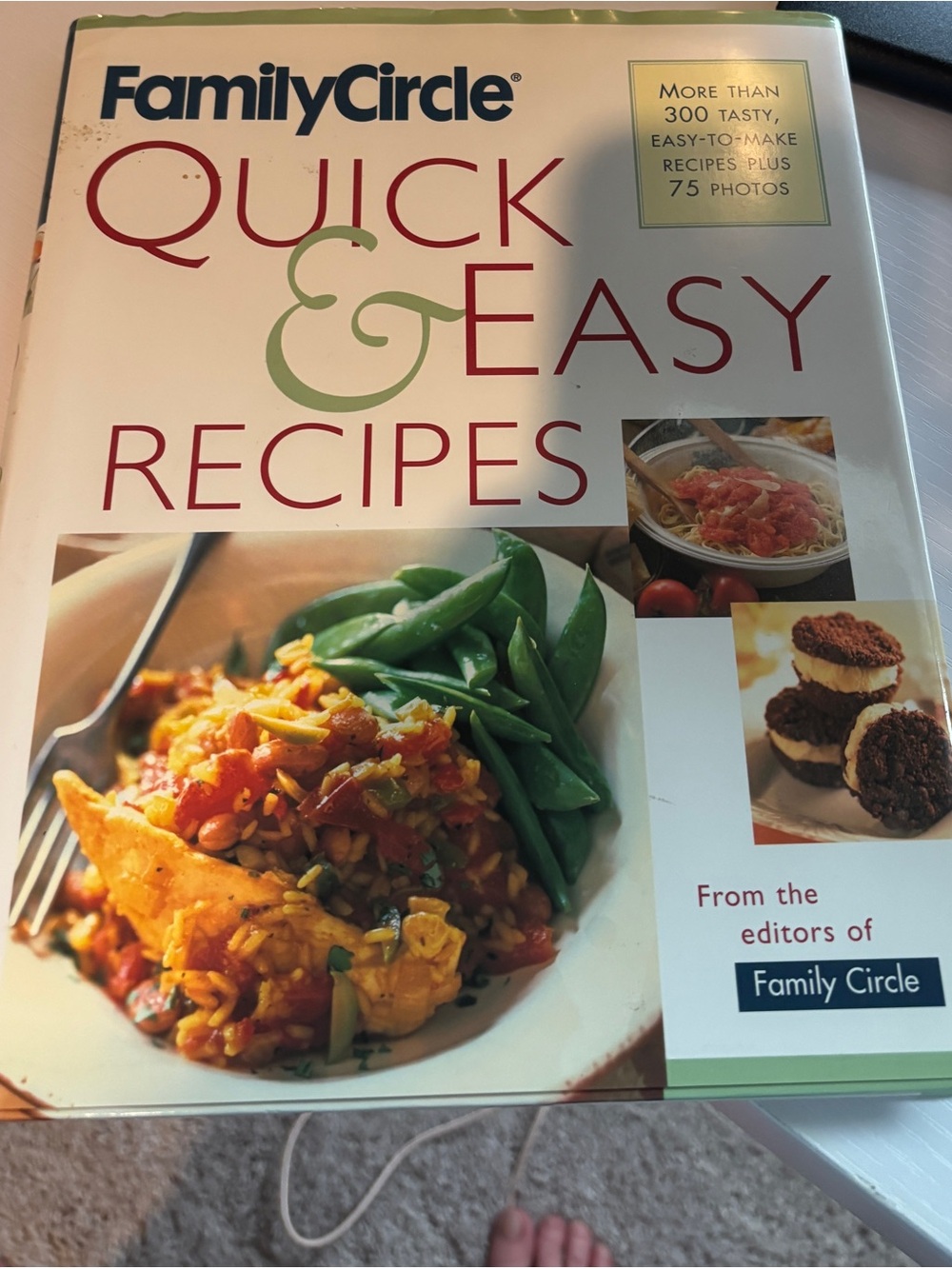 Family Circle Quick & Easy Recipes Cookbook - White & Green Cover